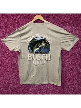 Brew City Busch Light "Catch Yourself A..." Graphic T-Shirt Large